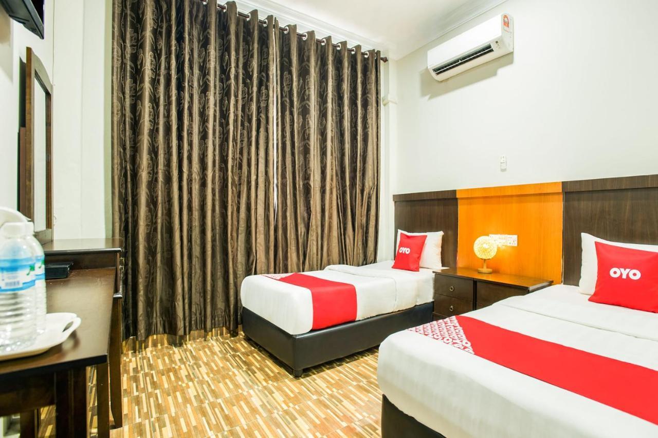 Oyo 89712 Grand Inn Semporna Buitenkant foto