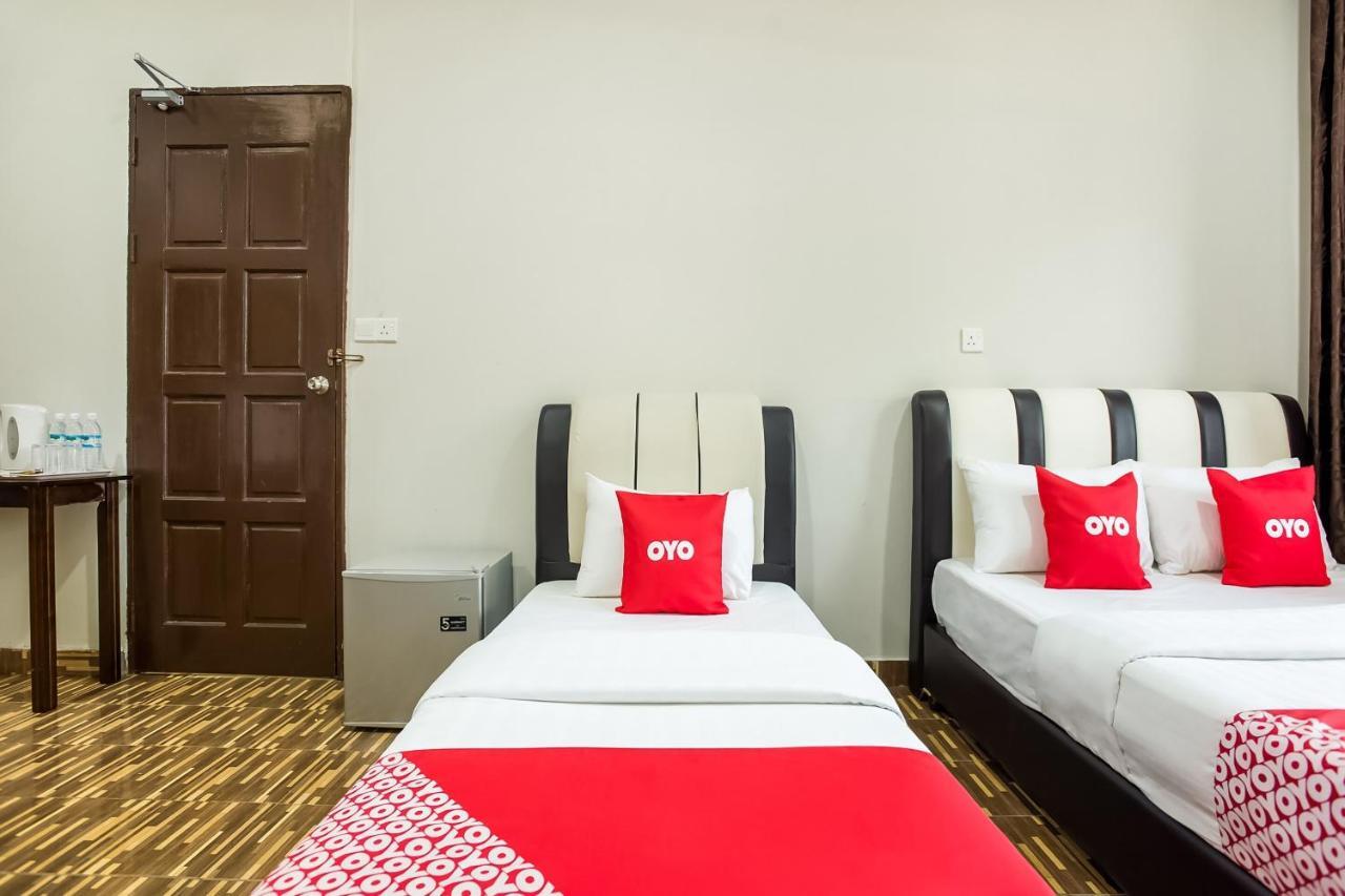 Oyo 89712 Grand Inn Semporna Buitenkant foto